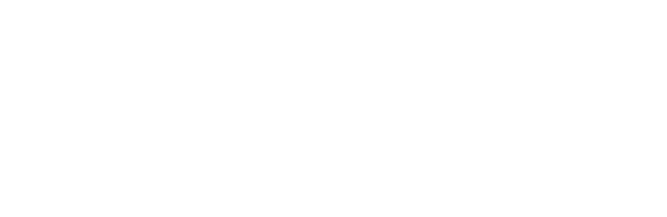 Weißes Logo von New Plastics ohne Hintergrund. Hier steht New Plastics Dein Hobby Zubehör und mehr